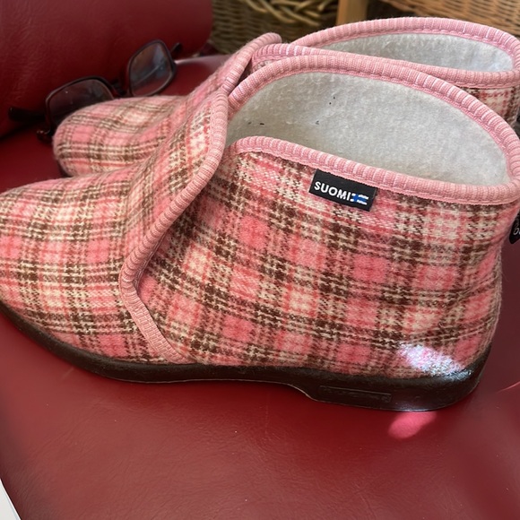 Suomi , original”Reino & Aino’”women Plaid Slipper - Picture 3 of 5